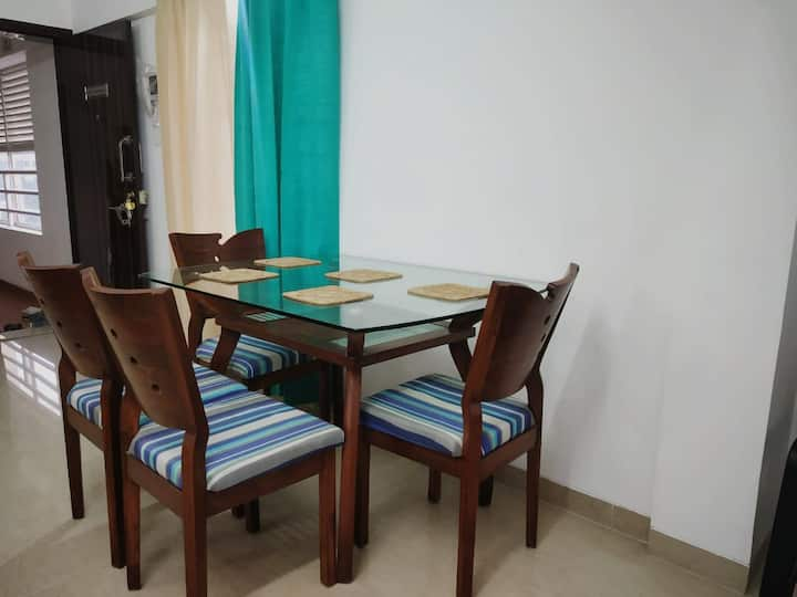 AC 2BHK Spacious Beautiful Flat in Balewadi, Pune